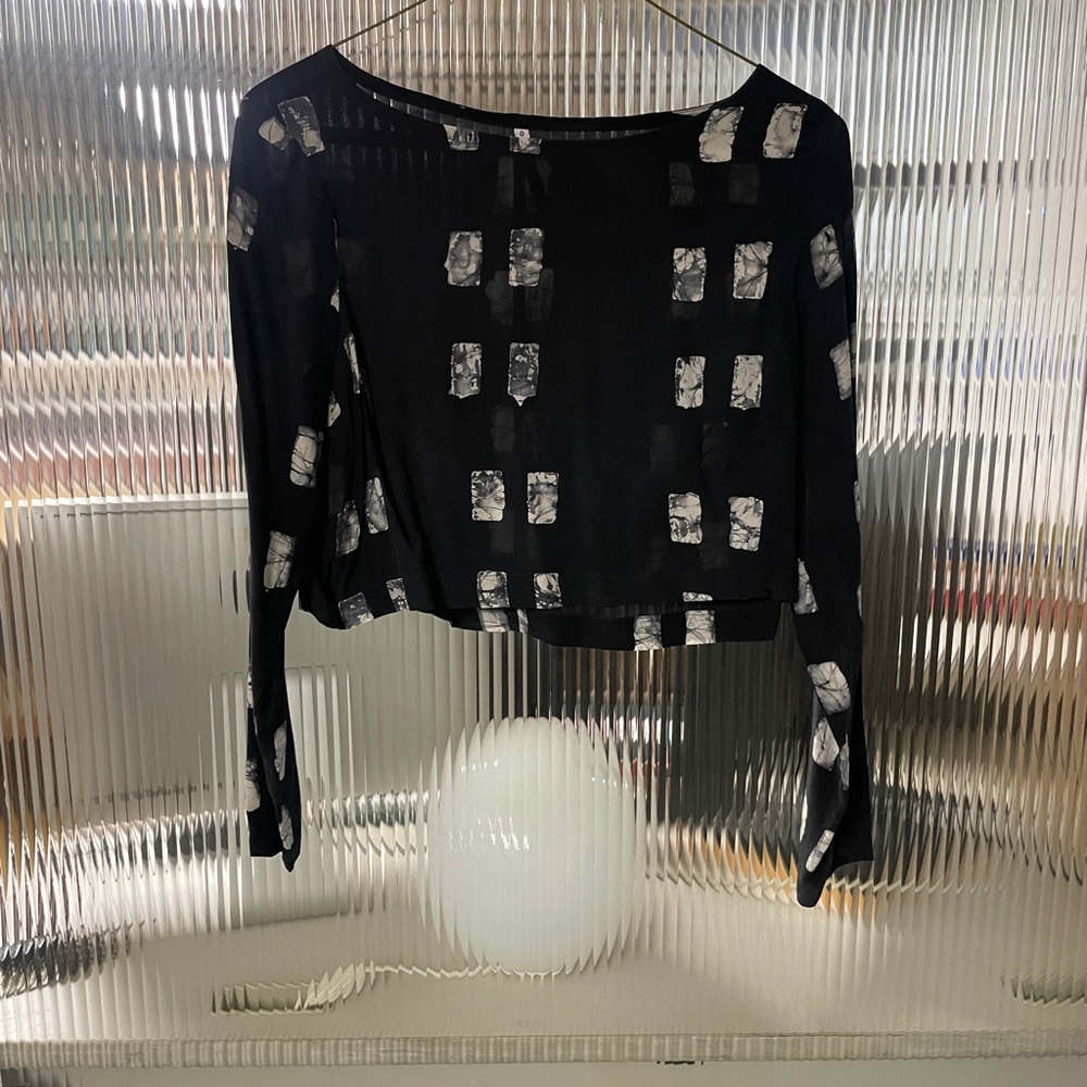 Osei-Duro Chic Black and White Women's Blouse block print size s